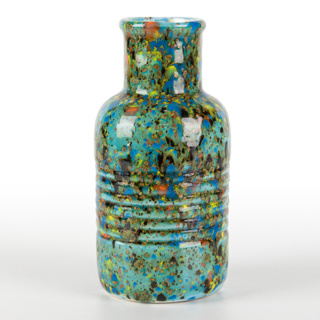 S-2709 Cappuccino Mint over CG-1007 Blueberry Bubblegum