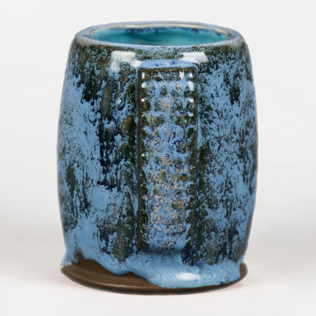 SW-515 Aqua Gloss over SW-116 Robin’s Egg on EG-004 Dark Brown Engobe