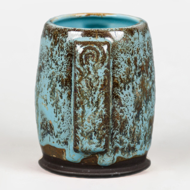 SW-515 Aqua Gloss over SW-117 Honeycomb on EG-006 Sparkle Black Engobe