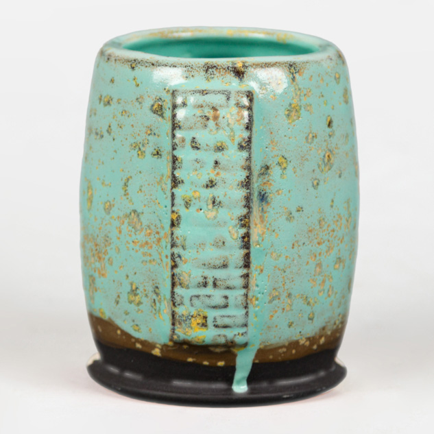 SW-515 Aqua Gloss over SW-117 Honeycomb on EG-006 Sparkle Black Engobe