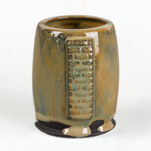 SW-101 Stoned Denim over SW-127 Olivine on EG-006 Sparkle Black Engobe