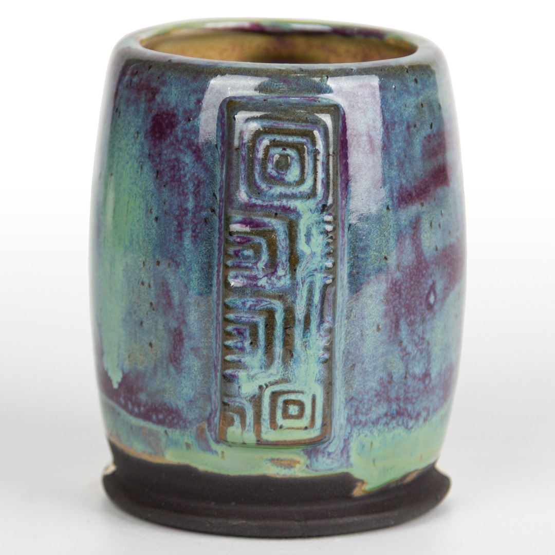 SW-134 Eggplant over SW-228 Beetlewing on EG-006 Sparkle Black Engobe