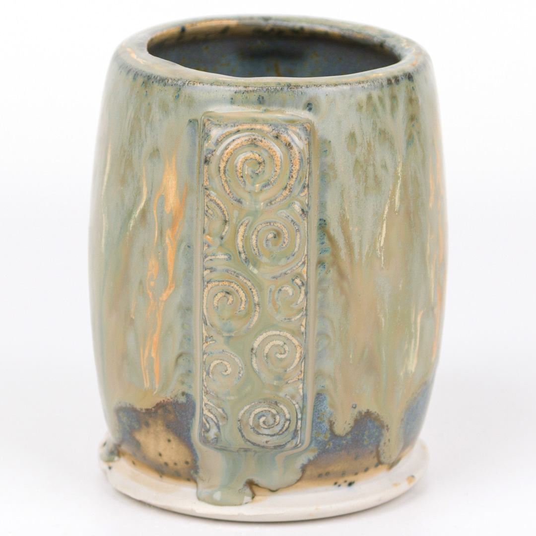 SW-173 Amber Quartz over SW-225 Lily Pad